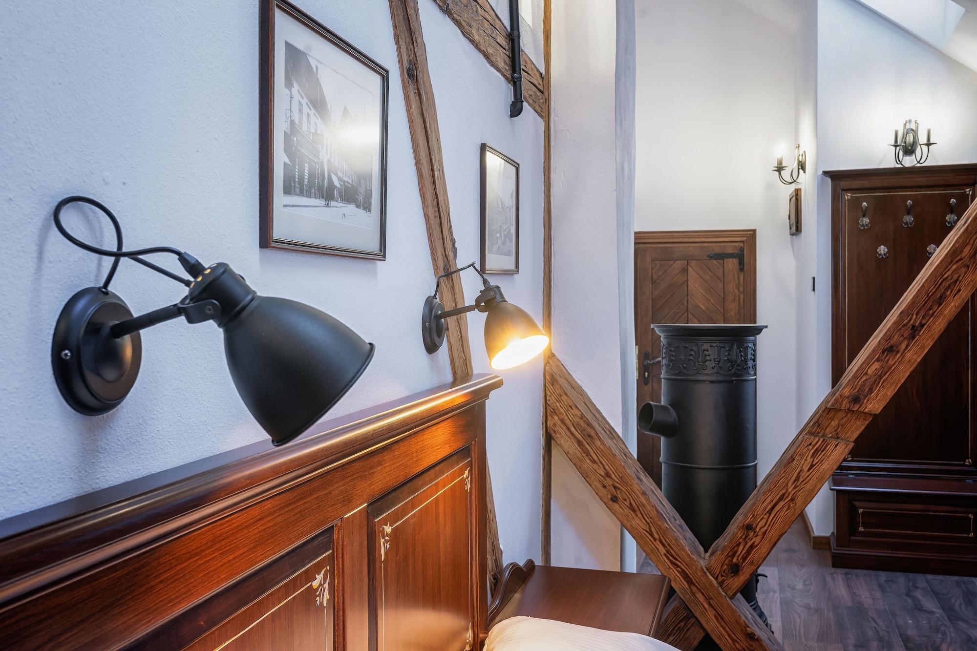 Hotel Boutique Casa Chitic -Hotel And Restaurant Str Johann Gott Nr7 Brasov Bagian luar foto